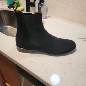 Chelsea boots